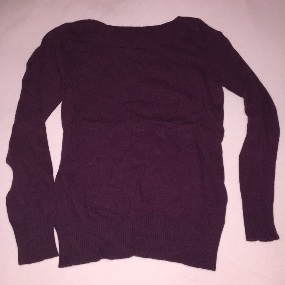 Dark long sleeve burgundy sweater